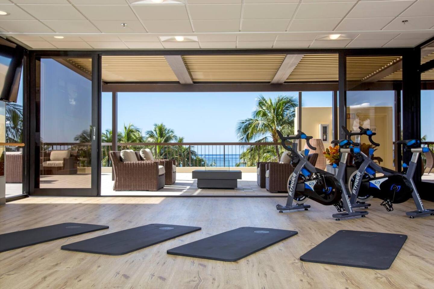 Luxury Oceanfront 2 Bedroom Apartment At Waikiki Beach Tower Honolulu Exterior foto