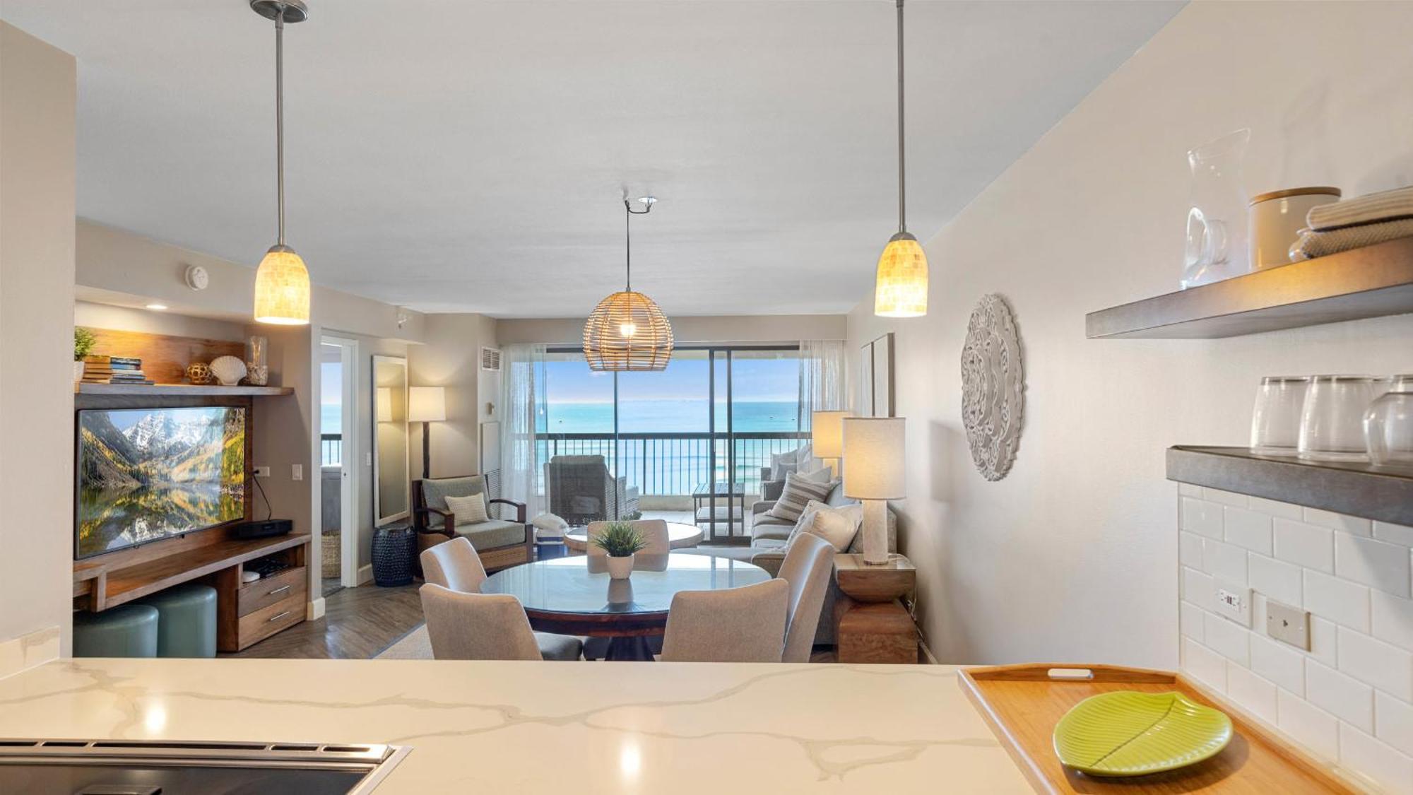 Luxury Oceanfront 2 Bedroom Apartment At Waikiki Beach Tower Honolulu Exterior foto