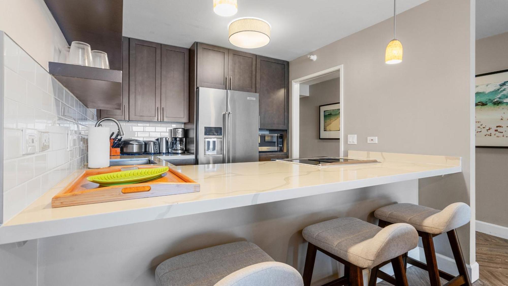Luxury Oceanfront 2 Bedroom Apartment At Waikiki Beach Tower Honolulu Exterior foto