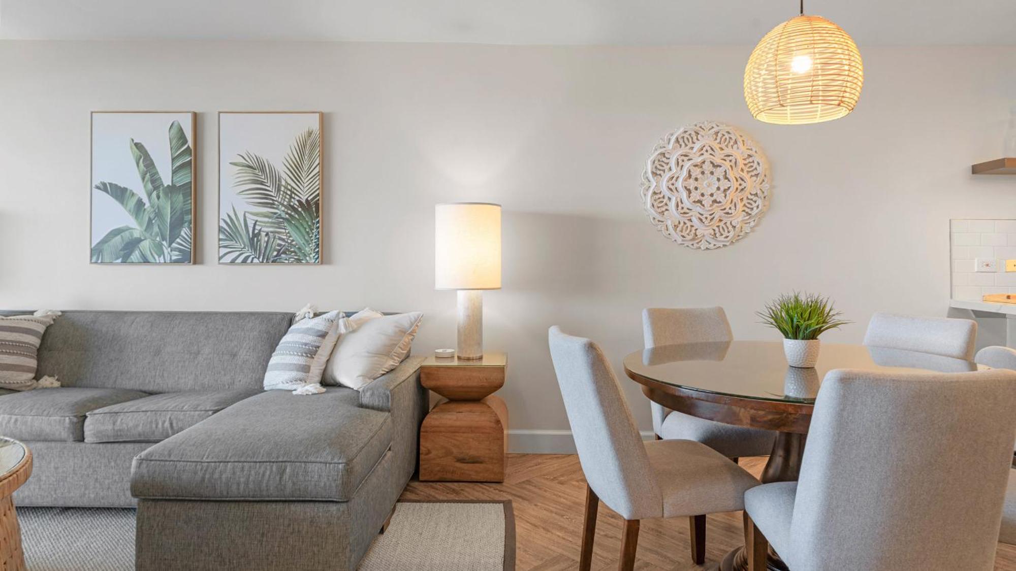 Luxury Oceanfront 2 Bedroom Apartment At Waikiki Beach Tower Honolulu Exterior foto